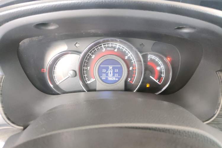 Used Great Wall C50 2014 Upgraded Model 1.5T Manual Elite Version Odometer Close Up