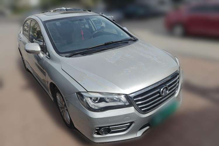 Used Great Wall C50 2014 Upgraded Model 1.5T Manual Elite Version Front Right 45 Deg