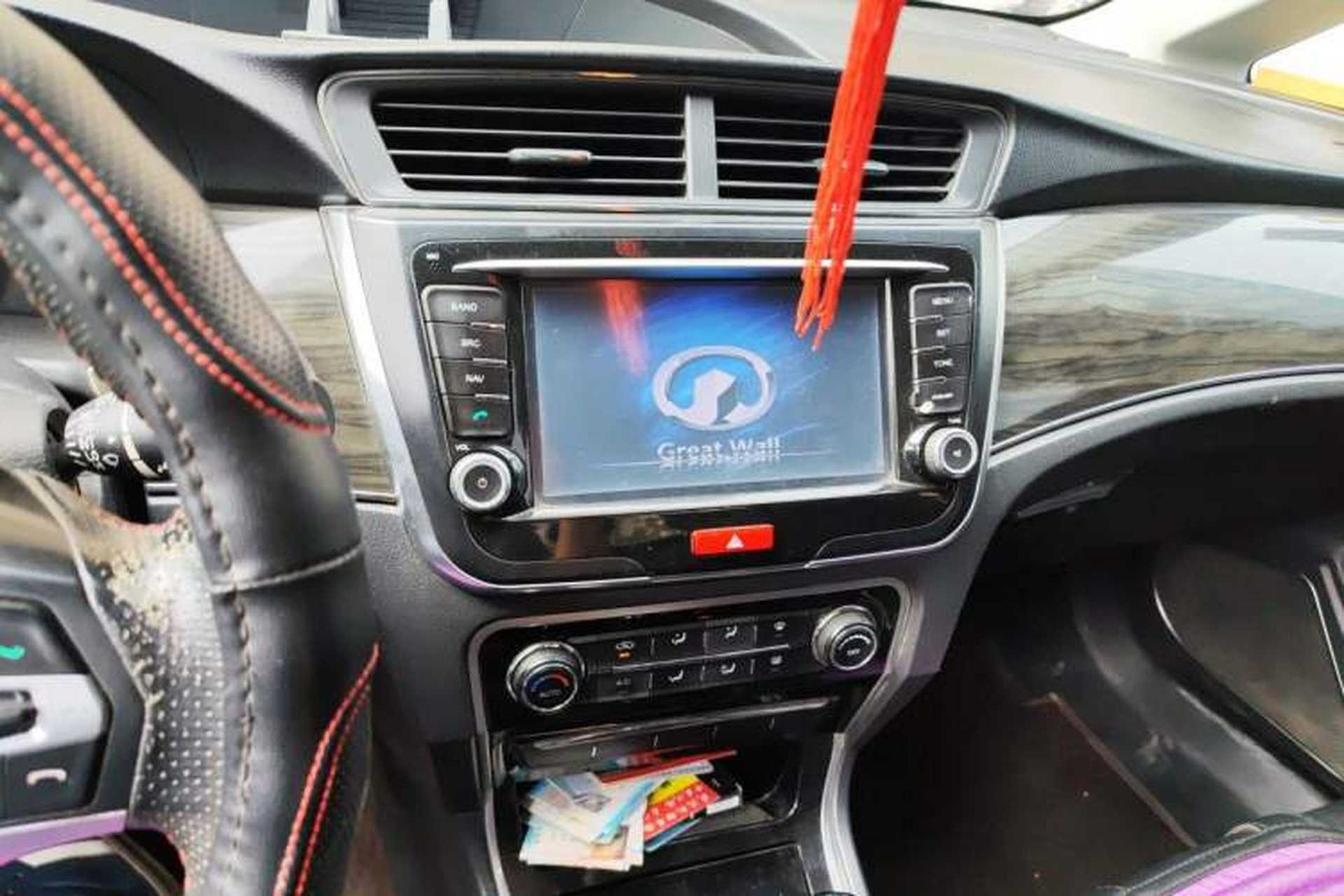 Used Great Wall C50 2014 Upgraded Model 1.5T Manual Elite Version Audio And AC Panel