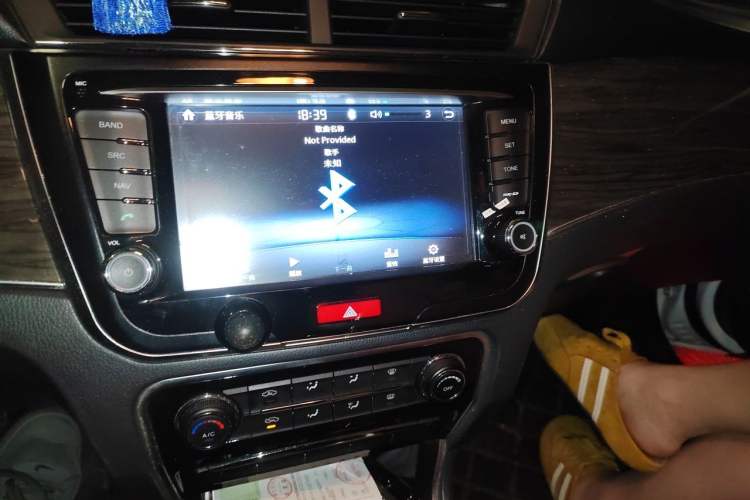 Used Great Wall C50 2014 Upgraded Model 1.5T Manual Comfort Version Audio And AC Panel