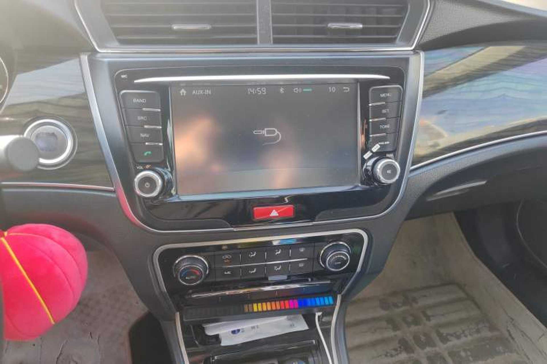 Used Great Wall C50 2014 Upgraded Model 1.5T Manual Elite Version Audio And AC Panel