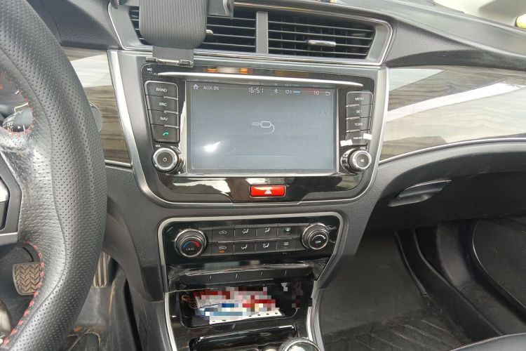 Used Great Wall C50 2014 Upgraded Model 1.5T Manual Fashion Edition Audio And AC Panel