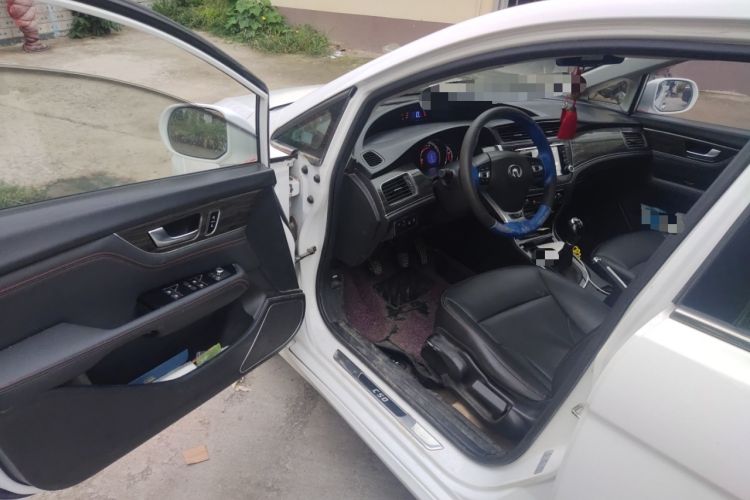 Used Great Wall C50 2014 Upgraded Model 1.5T Manual Elite Version Driver Seat
