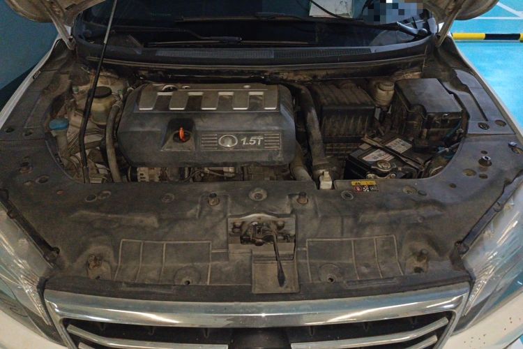 Used Great Wall C50 2014 Upgraded Model 1.5T Manual Fashion Edition Engine Bay