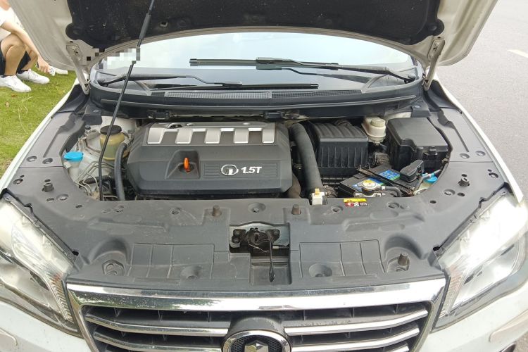 Used Great Wall C50 2014 Upgraded Model 1.5T Manual Fashion Edition Engine Bay