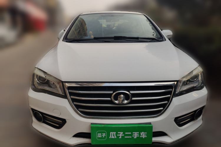 Used Great Wall C50 2014 Upgraded Model 1.5T Manual Elite Version Front