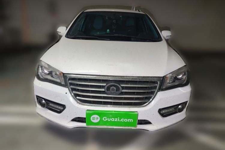 Used Great Wall C50 2014 Upgraded Model 1.5T Manual Fashion Edition Front
