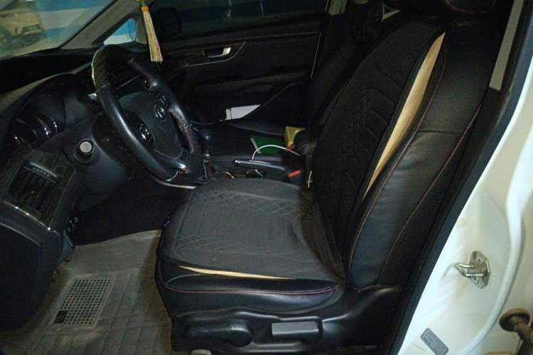 Used Great Wall C50 2014 Upgraded Model 1.5T Manual Fashion Edition Left Front Seat