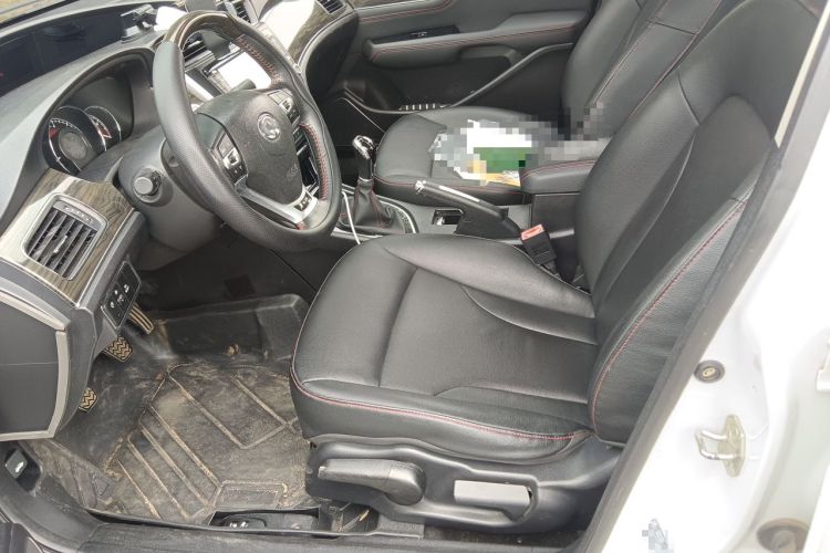 Used Great Wall C50 2014 Upgraded Model 1.5T Manual Fashion Edition Left Front Seat