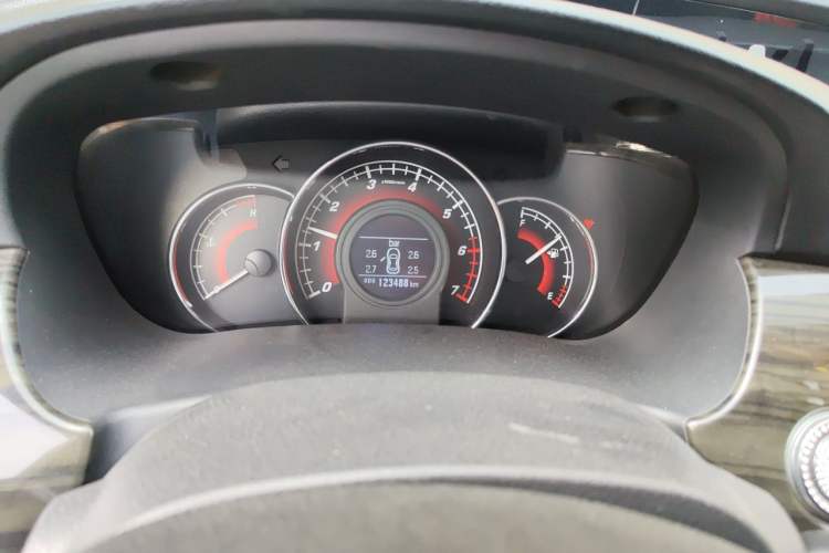 Used Great Wall C50 2014 Upgraded Model 1.5T Manual Elite Version Odometer Close Up