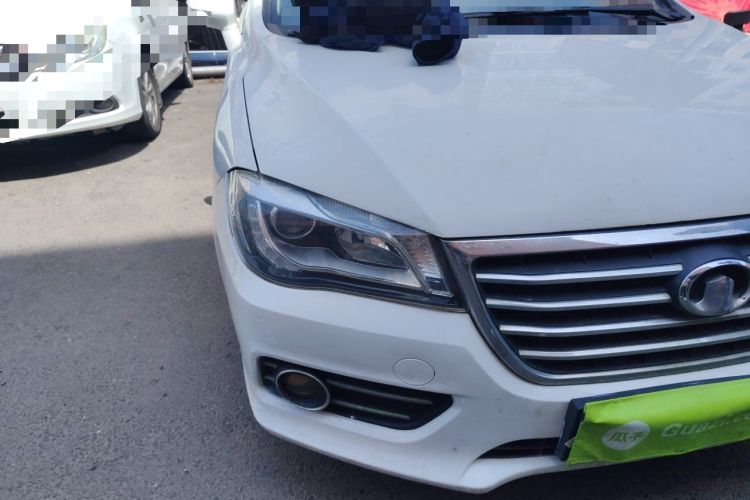 Used Great Wall C50 2014 Upgraded Model 1.5T Manual Comfort Version Right Front Headlight
