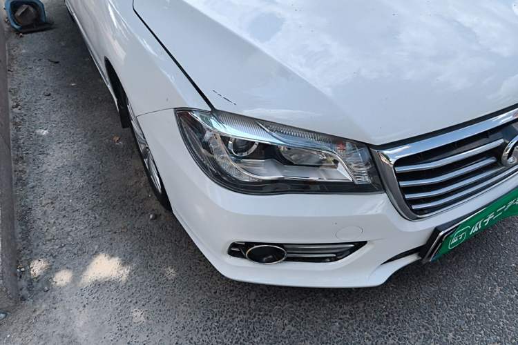 Used Great Wall C50 2014 Upgraded Model 1.5T Manual Fashion Edition Right Front Headlight