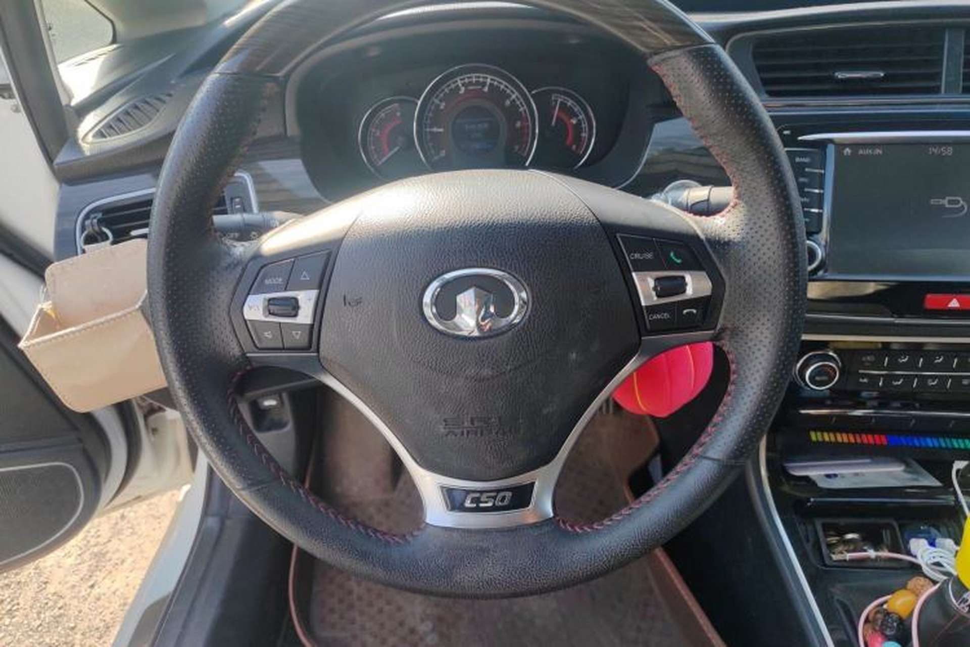 Used Great Wall C50 2014 Upgraded Model 1.5T Manual Elite Version Steering Wheel
