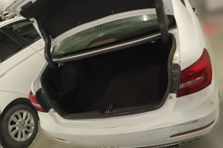 Used Great Wall C50 2014 Upgraded Model 1.5T Manual Elite Version Trunk