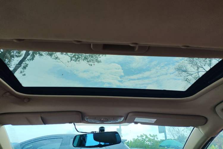 Used Great Wall C50 2016 1.5T Manual Fashion Edition Headliner