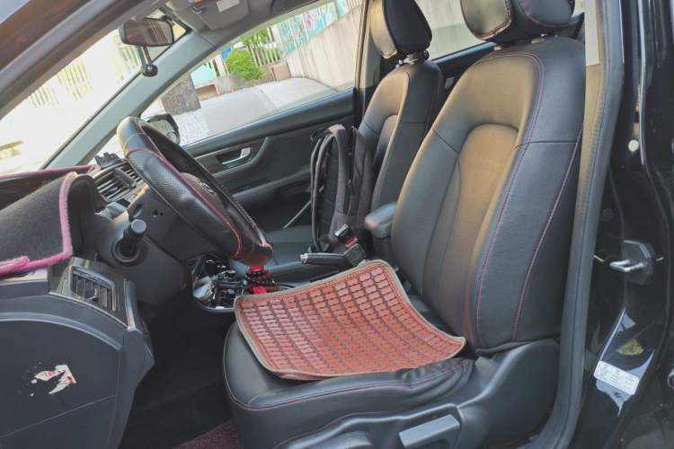 Used Great Wall C50 2016 1.5T Manual Fashion Edition Left Front Seat