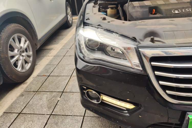 Used Great Wall C50 2016 1.5T Manual Fashion Edition Right Front Headlight