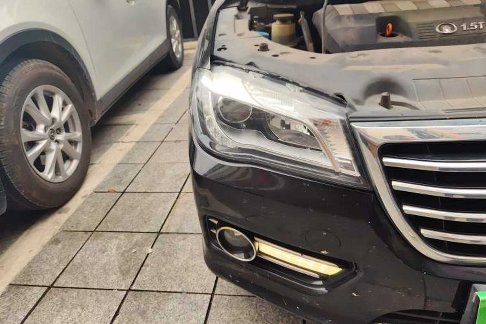 Used Great Wall C50 2016 1.5T Manual Fashion Edition Right Front Headlight
