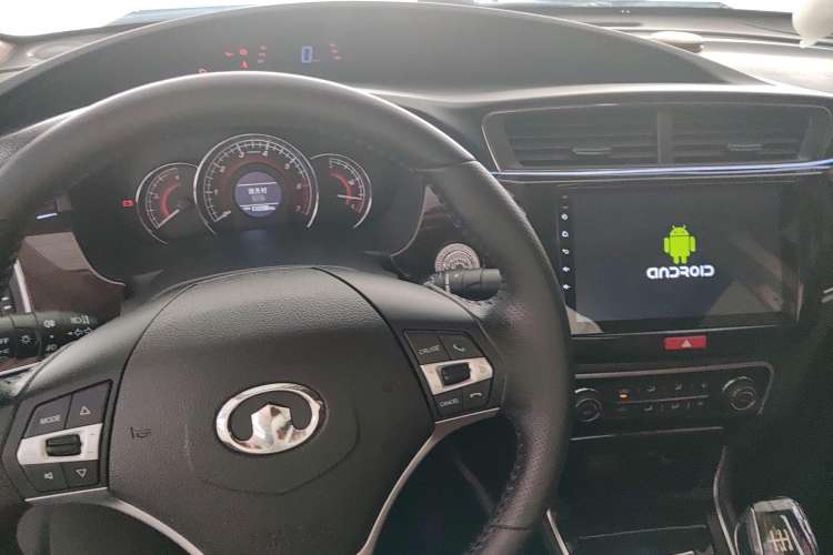 Used Great Wall C50 2016 1.5T Manual Fashion Edition Interior 3