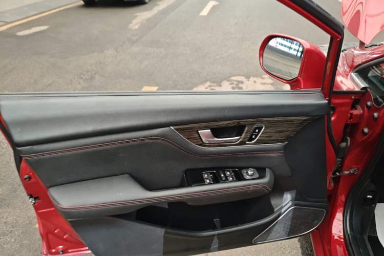 Used Great Wall C50 2016 1.5T Manual Fashion Edition Left Front Door Interior