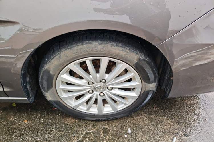 Used Great Wall C50 2016 1.5T Manual Fashion Edition Right Front Wheel Hub