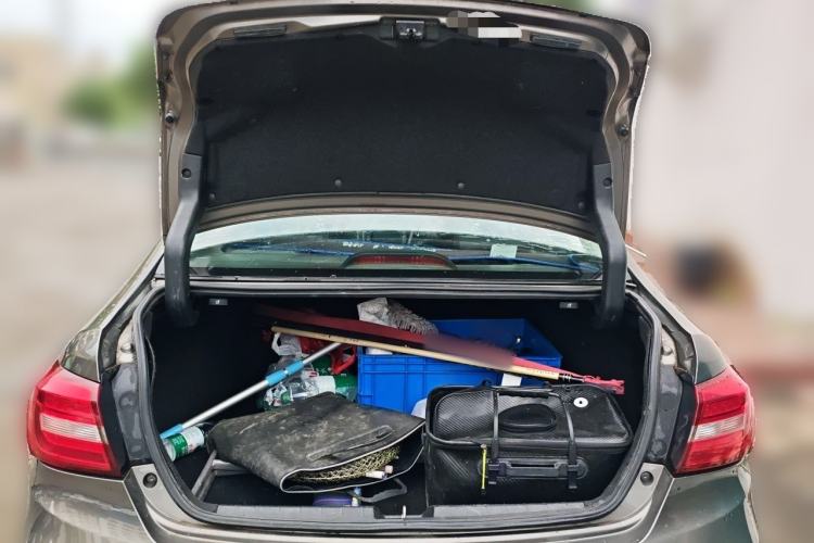 Used Great Wall C50 2016 1.5T Manual Fashion Edition Trunk