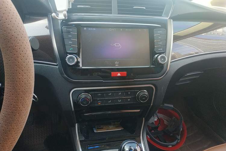 Used Great Wall C50 2016 1.5T Manual Comfort Edition Audio And AC Panel