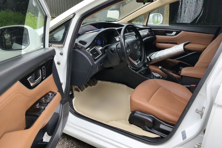 Used Great Wall C50 2016 1.5T Manual Fashion Edition Driver Seat