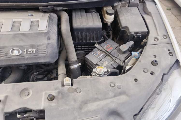 Used Great Wall C50 2016 1.5T Manual Fashion Edition Engine Bay Left