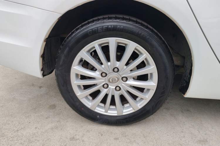 Used Great Wall C50 2016 1.5T Manual Fashion Edition Exterior 8
