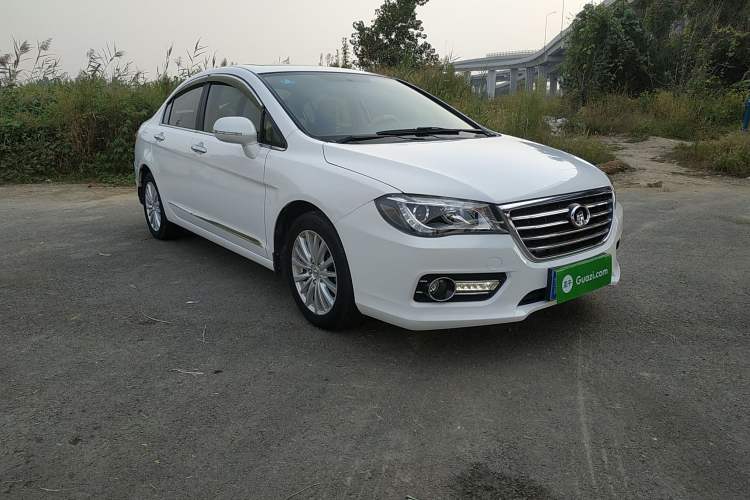 Used Great Wall C50 2016 1.5T Manual Fashion Edition Front Right 45 Deg