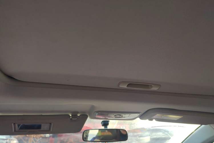 Used Great Wall C50 2016 1.5T Manual Fashion Edition Headliner