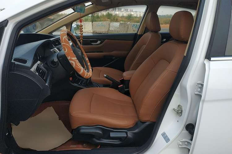 Used Great Wall C50 2016 1.5T Manual Fashion Edition Left Front Seat
