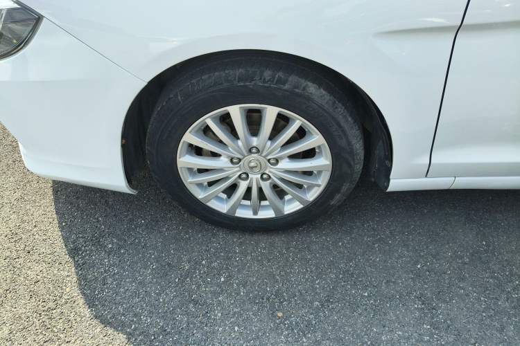 Used Great Wall C50 2016 1.5T Manual Comfort Edition Left Front Wheel Hub