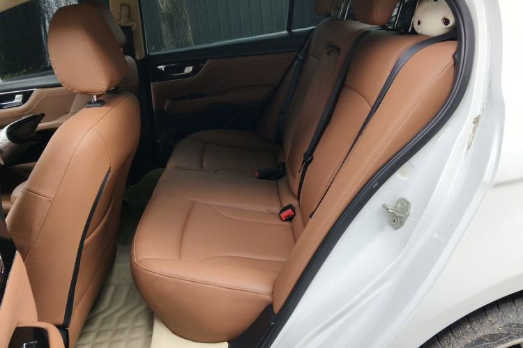 Used Great Wall C50 2016 1.5T Manual Fashion Edition Left Rear Seat