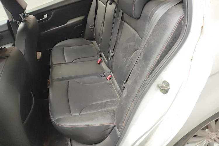 Used Great Wall C50 2016 1.5T Manual Fashion Edition Left Rear Seat