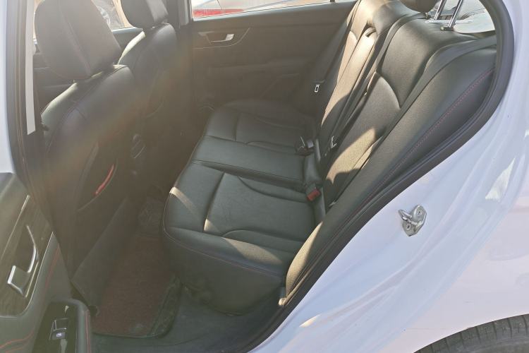 Used Great Wall C50 2016 1.5T Manual Fashion Edition Left Rear Seat