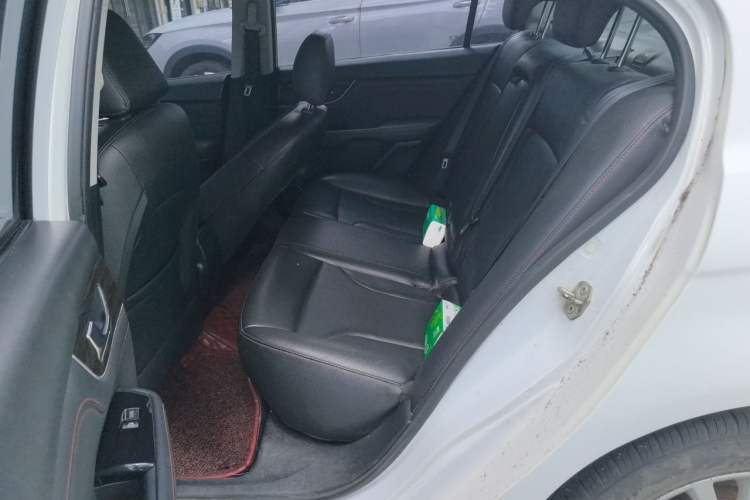 Used Great Wall C50 2016 1.5T Manual Comfort Edition Left Rear Seat
