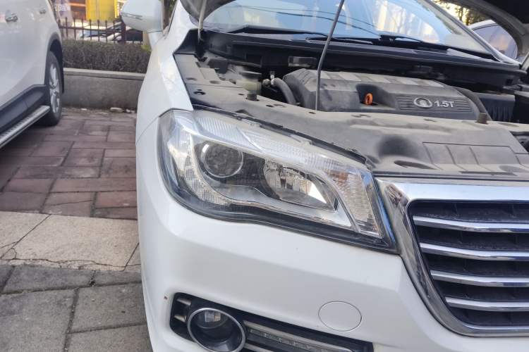 Used Great Wall C50 2016 1.5T Manual Fashion Edition Right Front Headlight