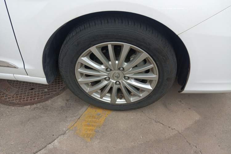 Used Great Wall C50 2016 1.5T Manual Fashion Edition Right Front Wheel Hub