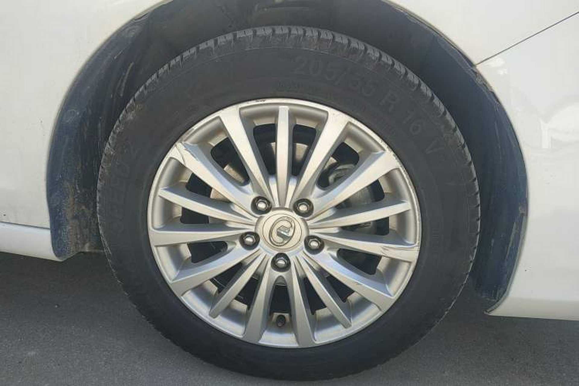Used Great Wall C50 2016 1.5T Manual Comfort Edition Right Front Wheel Hub