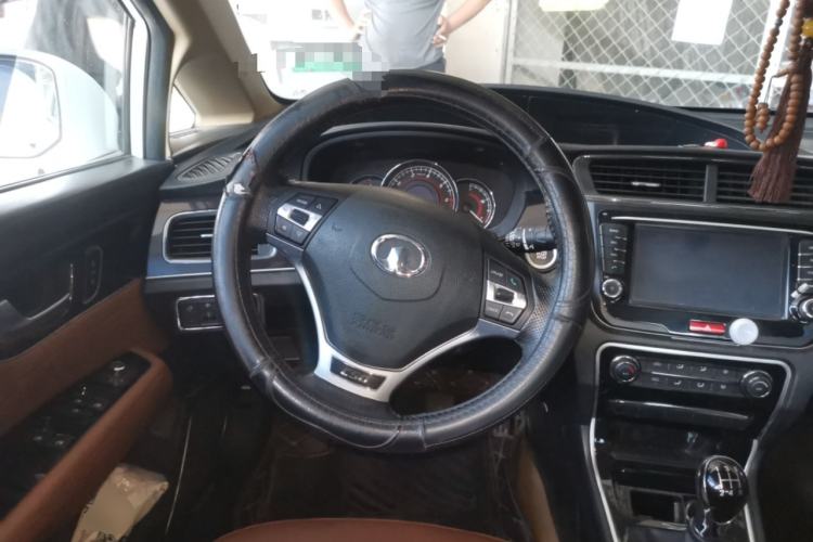 Used Great Wall C50 2016 1.5T Manual Fashion Edition Steering Wheel