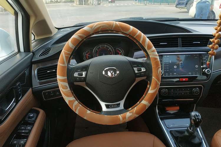 Used Great Wall C50 2016 1.5T Manual Fashion Edition Steering Wheel