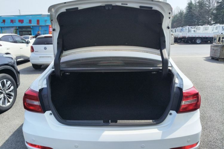Used Great Wall C50 2016 1.5T Manual Comfort Edition Trunk