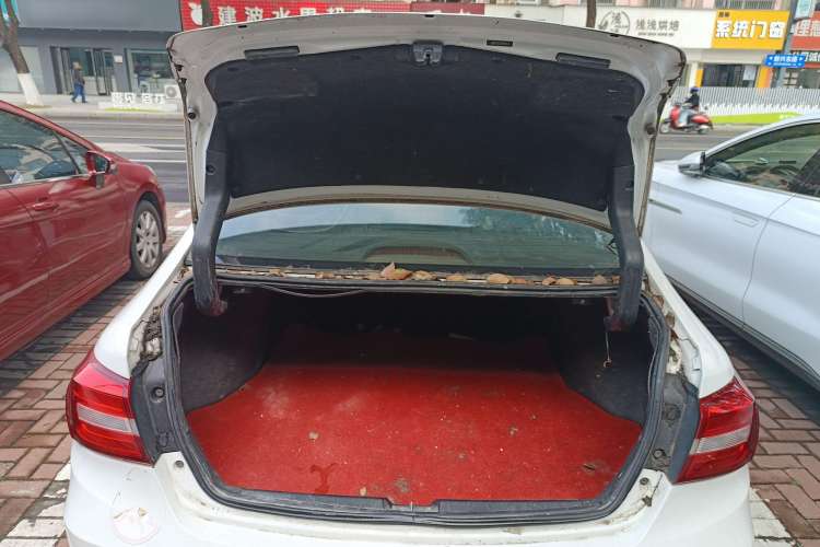 Used Great Wall C50 2016 1.5T Manual Fashion Edition Trunk