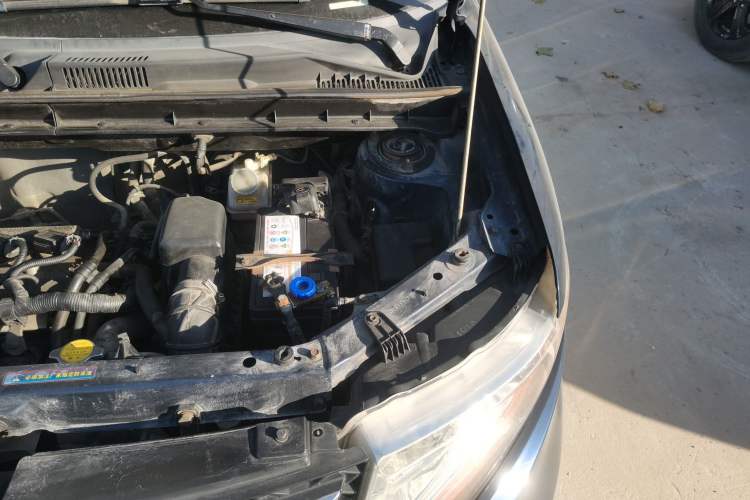 Used Great Wall Coolbear 2009 1.5L Manual Elite Version Engine Bay Left