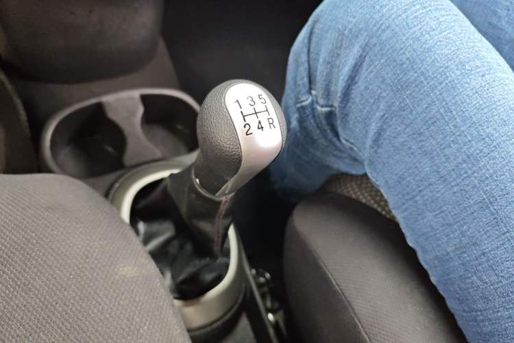 Used Great Wall Coolbear 2009 1.5L Manual Luxury Version Gear Lever
