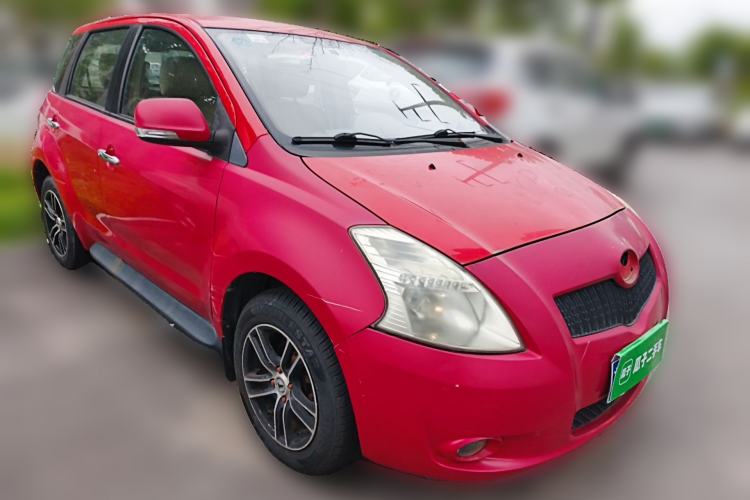 Used Great Wall Florid 2009 1.3 VVT Luxury Model Front Right 45 Deg