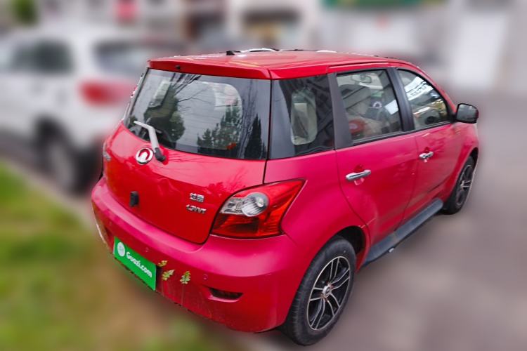 Used Great Wall Florid 2009 1.3 VVT Luxury Model Rear Right 45 Deg