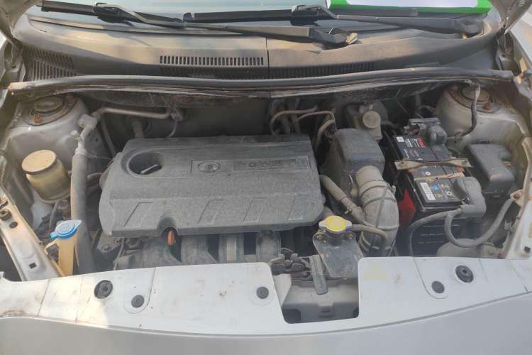 Used Great Wall Florid 2009 CROSS 1.3 VVT Engine Bay